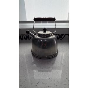 Vintage FARBERWARE Tea Kettle Pot 753 2.5 Quart Lid and Whistler Stainless Steel